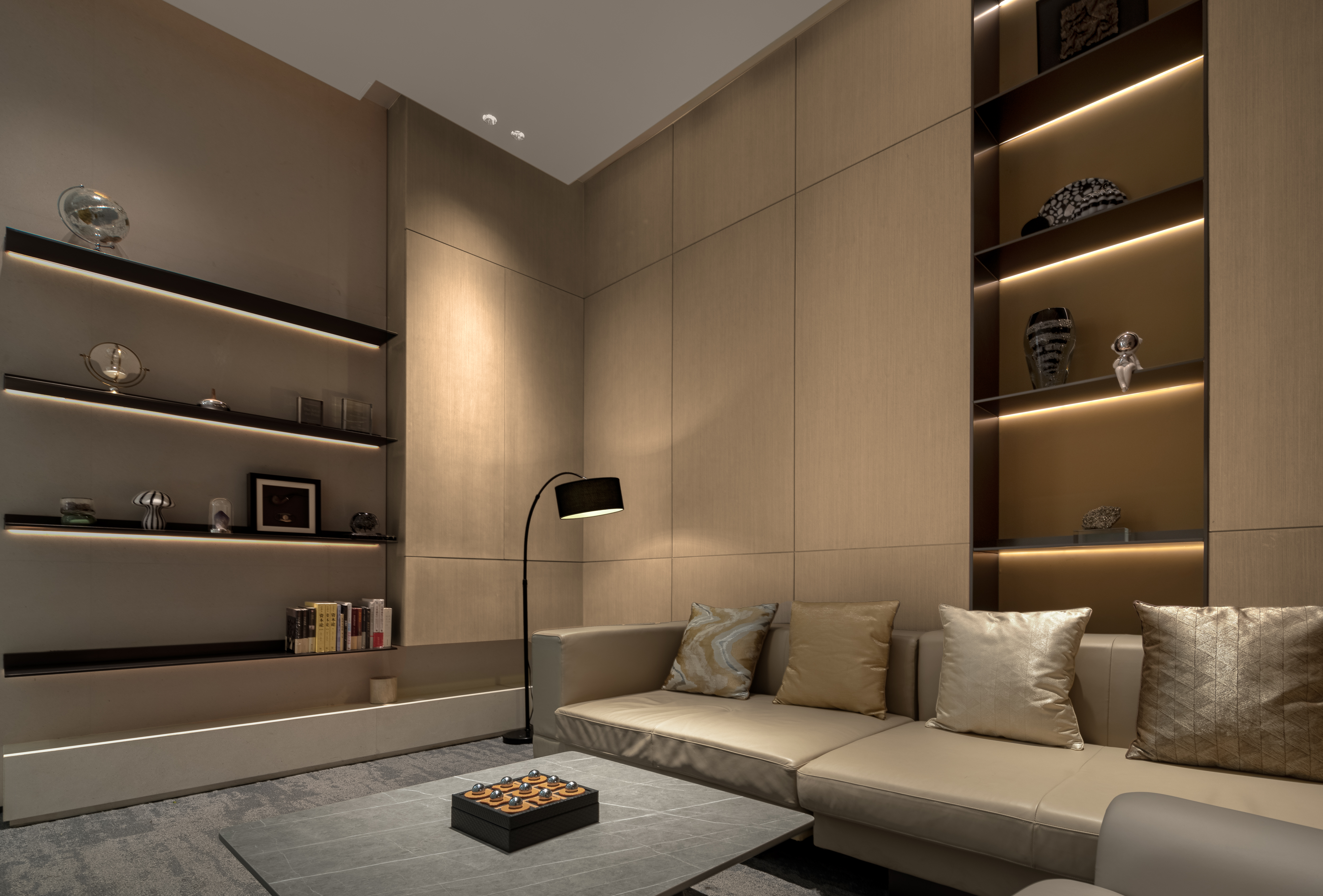 比亚迪仰望深圳南山展厅店丨中国深圳丨格外空间-23