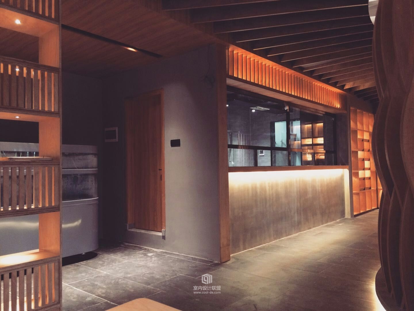 中山原典红酒会所-12