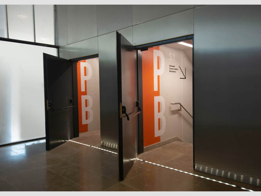 Santander 银行图形和标识设计项目丨Inplace-51