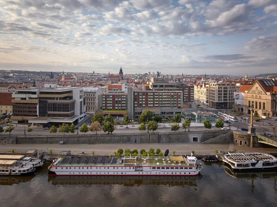 捷克前洲际酒店改造项目丨TaK建筑事务所-9