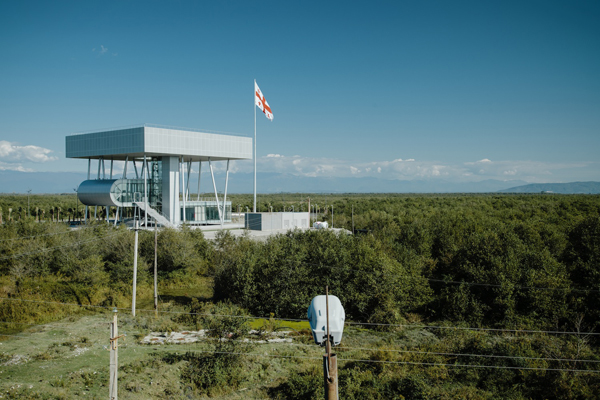 Дворец на сваях（水上宫殿）-5