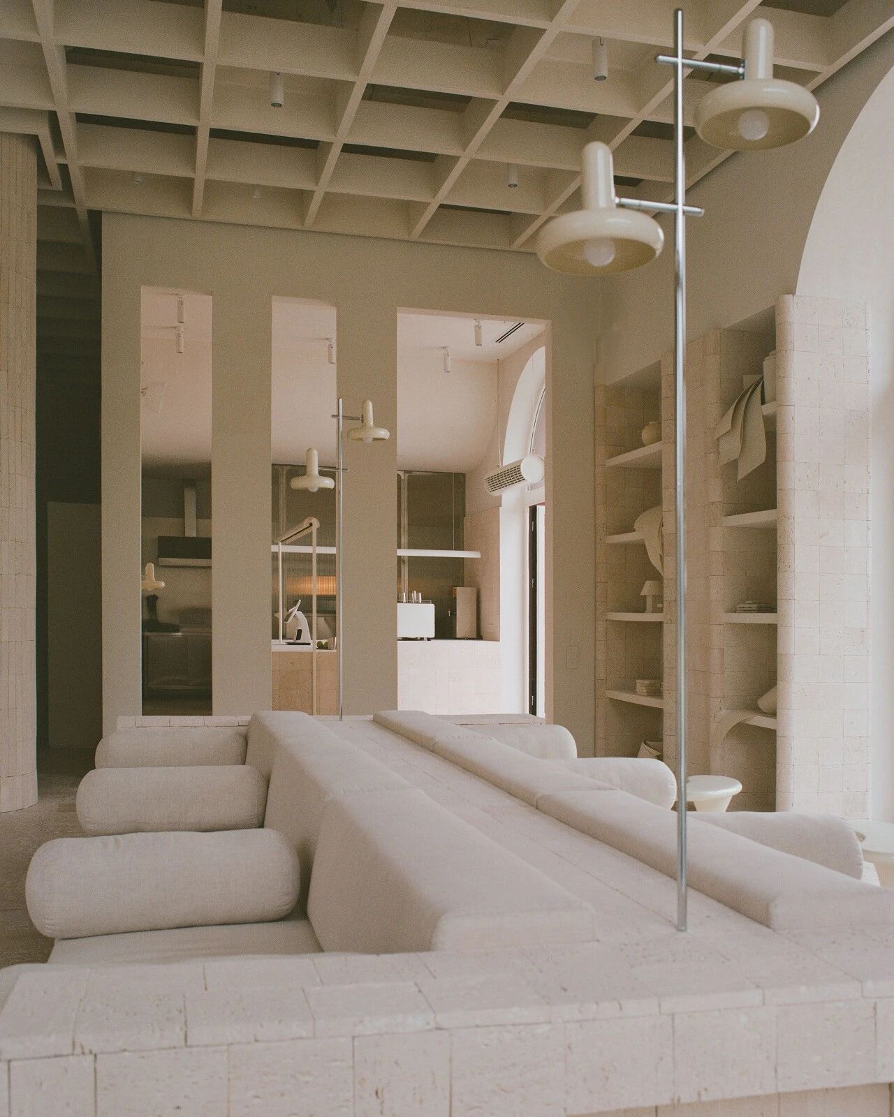 Messa House 女装零售店丨哈萨克斯坦丨UP2DATE architects-28