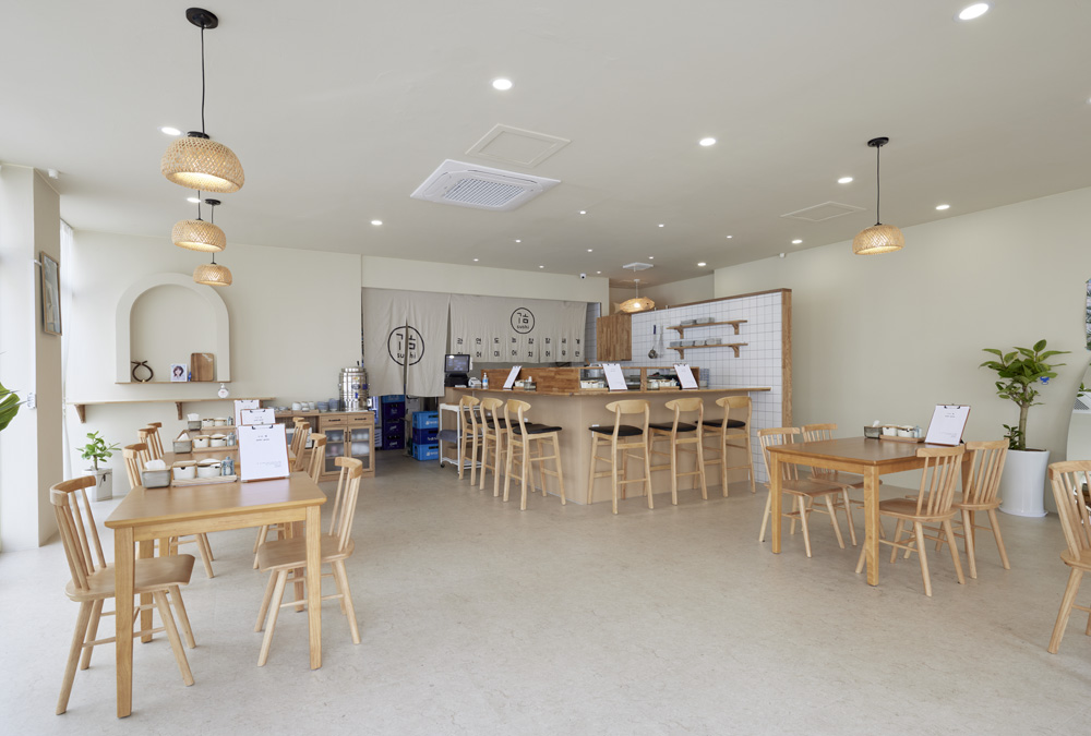 20 平米现代简约家居设计-8