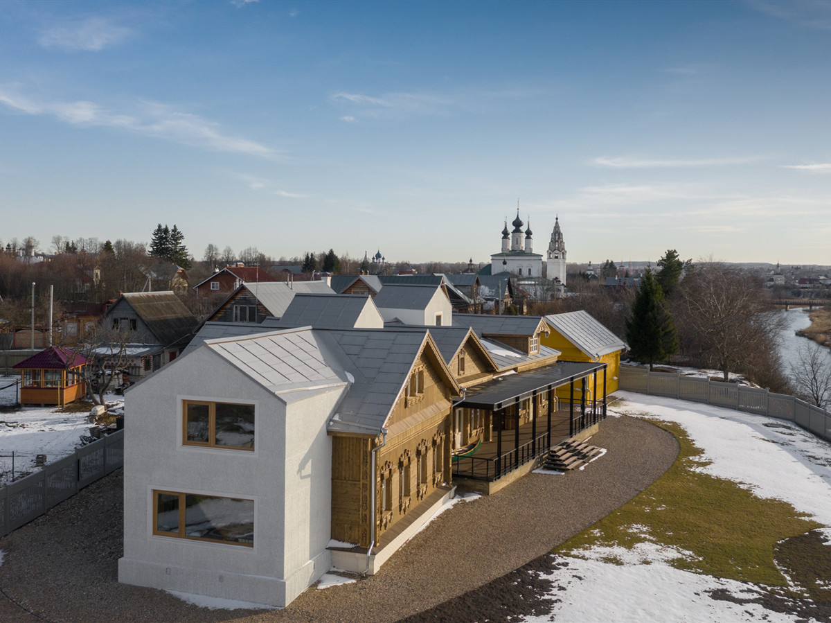 俄国苏兹达尔房地产大厦-3