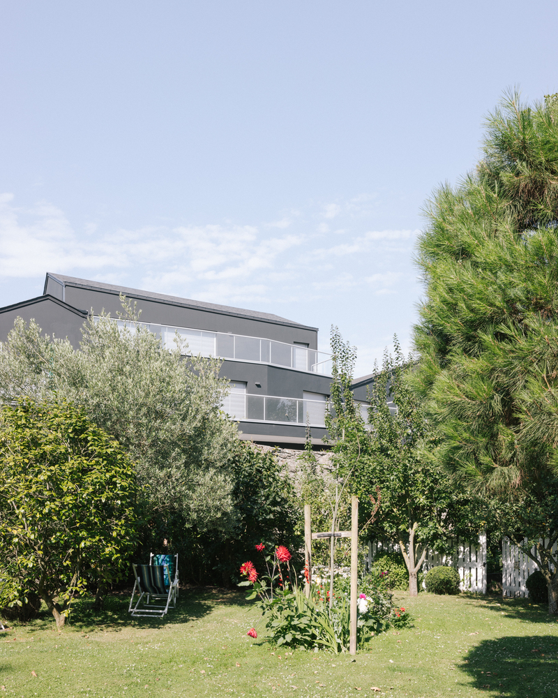 圣马洛港口边的现代马洛式建筑-38