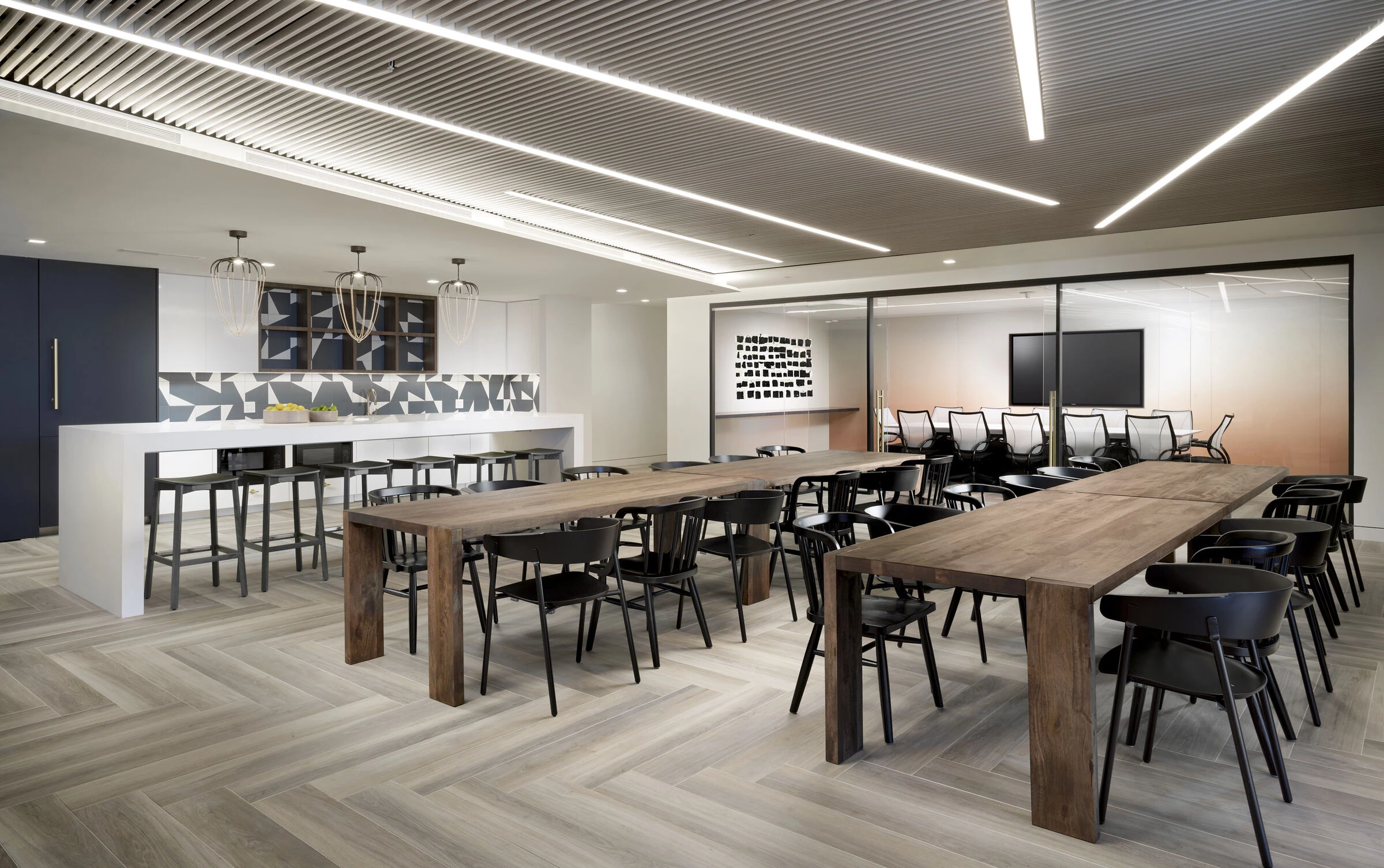 融入 Miami 文化的精致办公室设计丨美国迈阿密丨MKDA-19