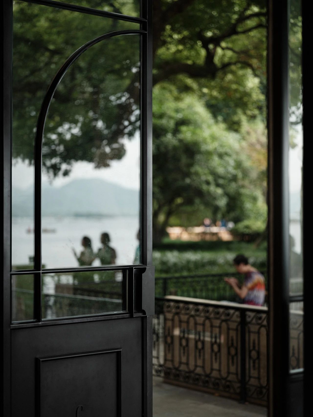 FROMHER 西湖咖啡厅丨中国杭州丨F.O.G.建筑事务所-16