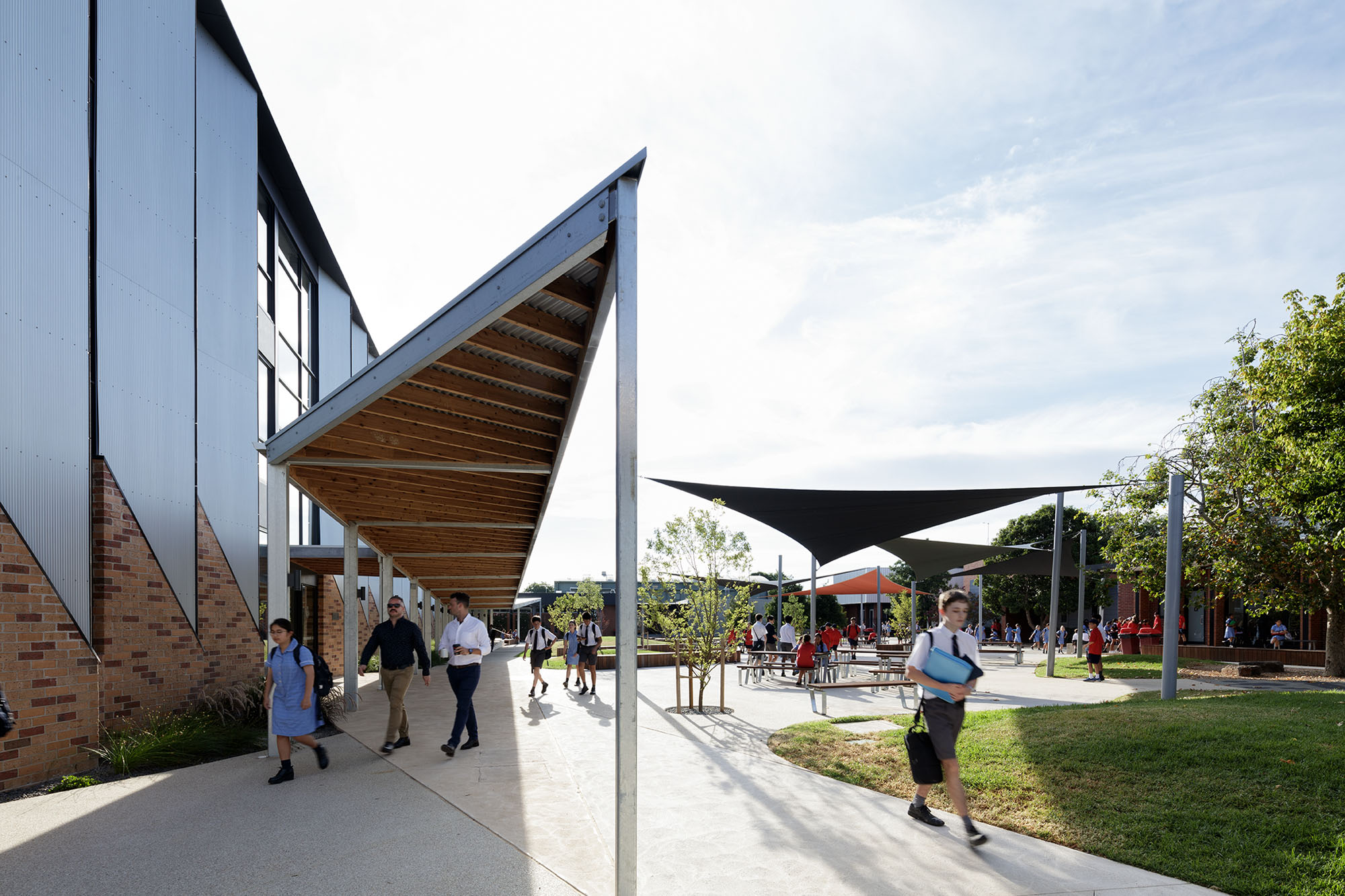 墨尔本 McKinnon 高中多功能学习中心丨澳大利亚墨尔本丨H2o Architects-16