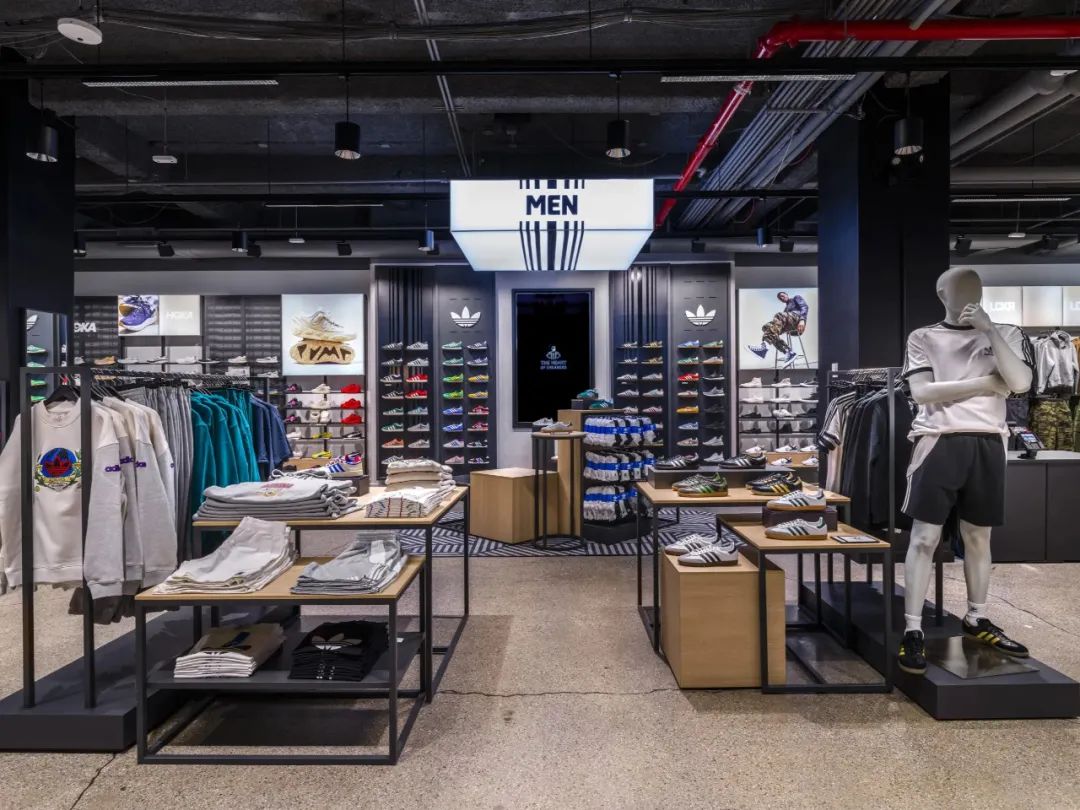 Foot Locker 曼哈顿店丨美国曼哈顿-21