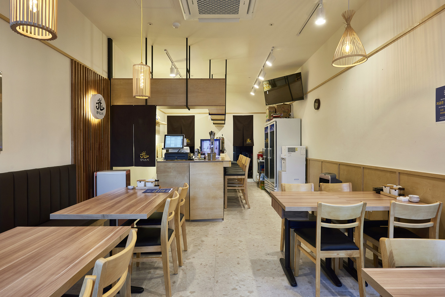 光晚餐餐厅 | 极简设计的魅力-3