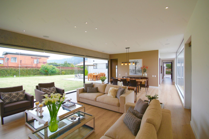 哥伦比亚 L 型别墅 · Campuzano Arquitectos 的室内外一体化设计-32