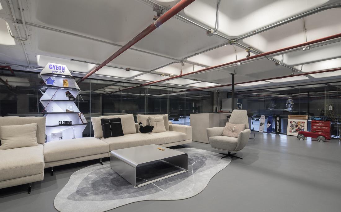 现代工业风店铺设计-21