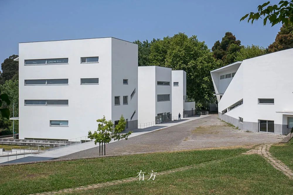 超越几何 · 阿尔瓦罗·西扎的葡萄牙当代建筑之旅丨有方空间国际旅行(深圳)有限公司-61