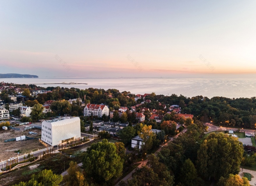 “一号波浪”丨波兰-103