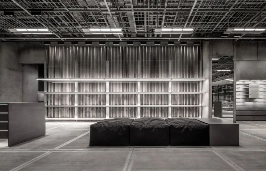 Balenciaga 重庆精品店丨中国重庆-4