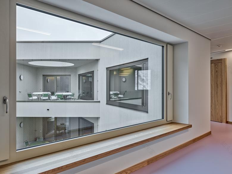 儿童和青少年精神病学丨瑞士丨phalt Architekten-38
