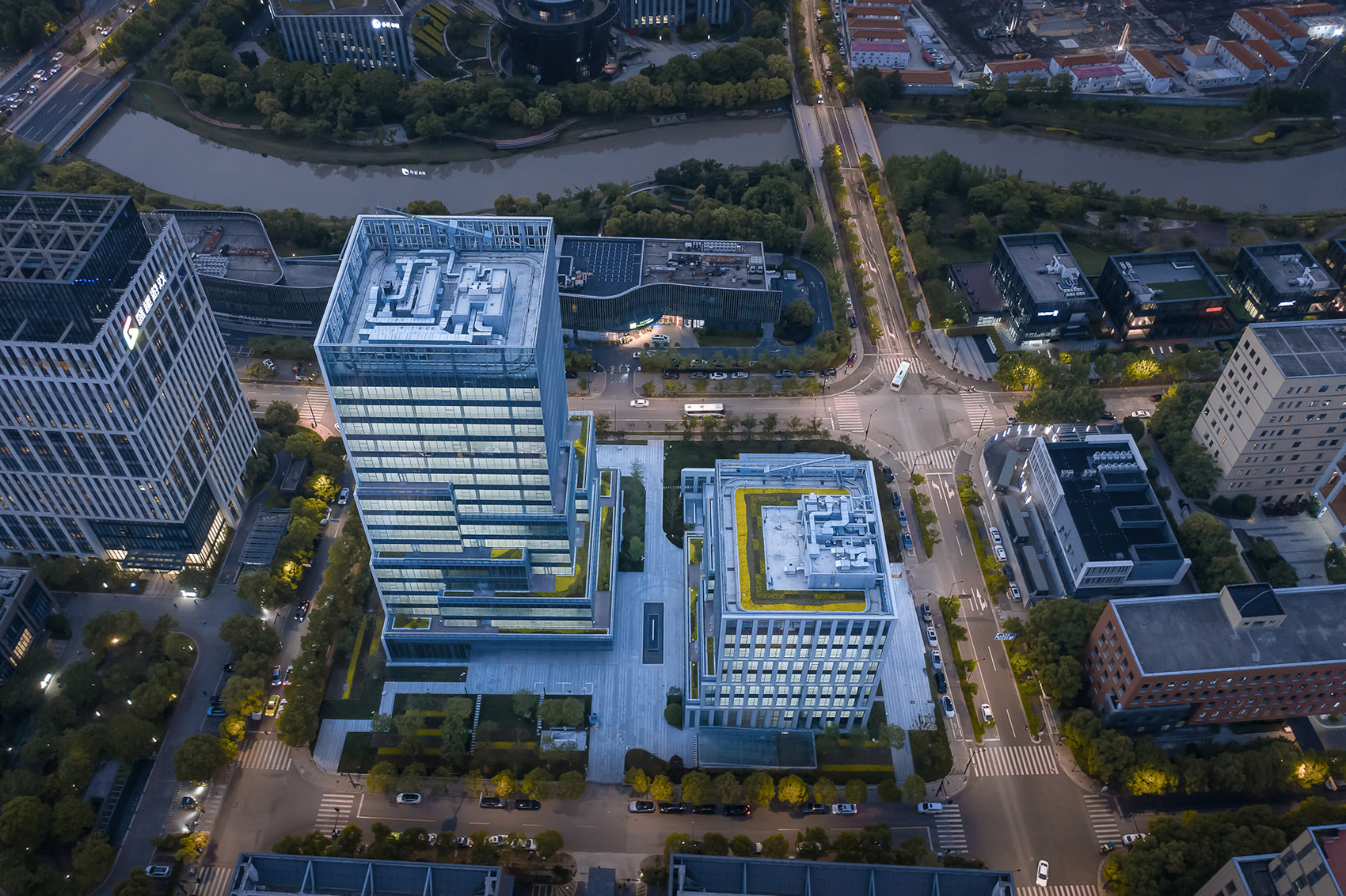 张江人工智能产业创新与服务平台丨中国上海丨致正建筑工作室,大正建筑事务所等-170