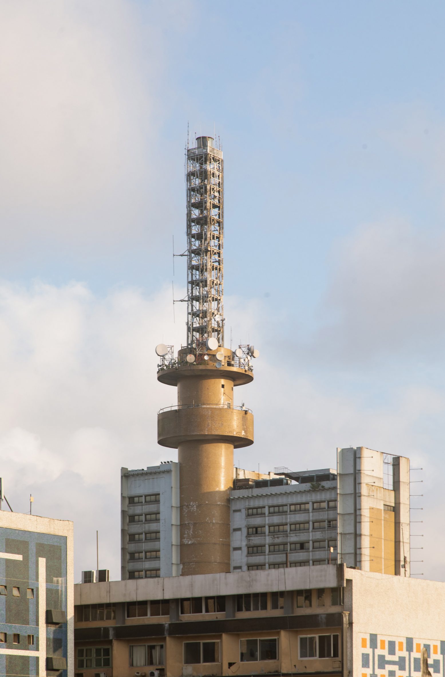 热带现代主义建筑档案丨尼日利亚拉各斯丨OMI 集体-43