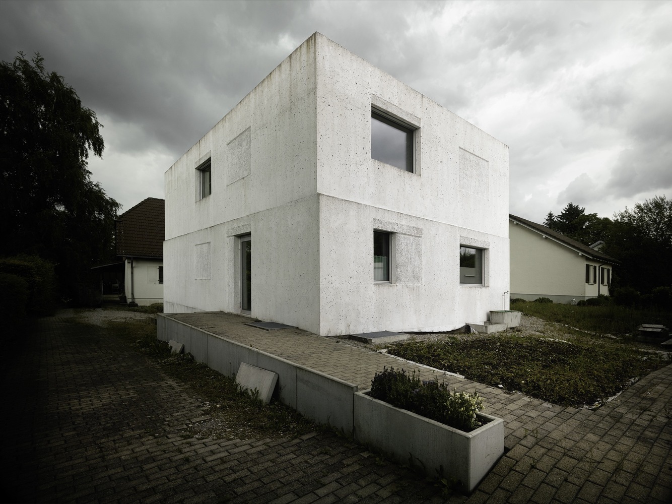 瑞士 Rümlang 保温混凝土独栋住宅-26