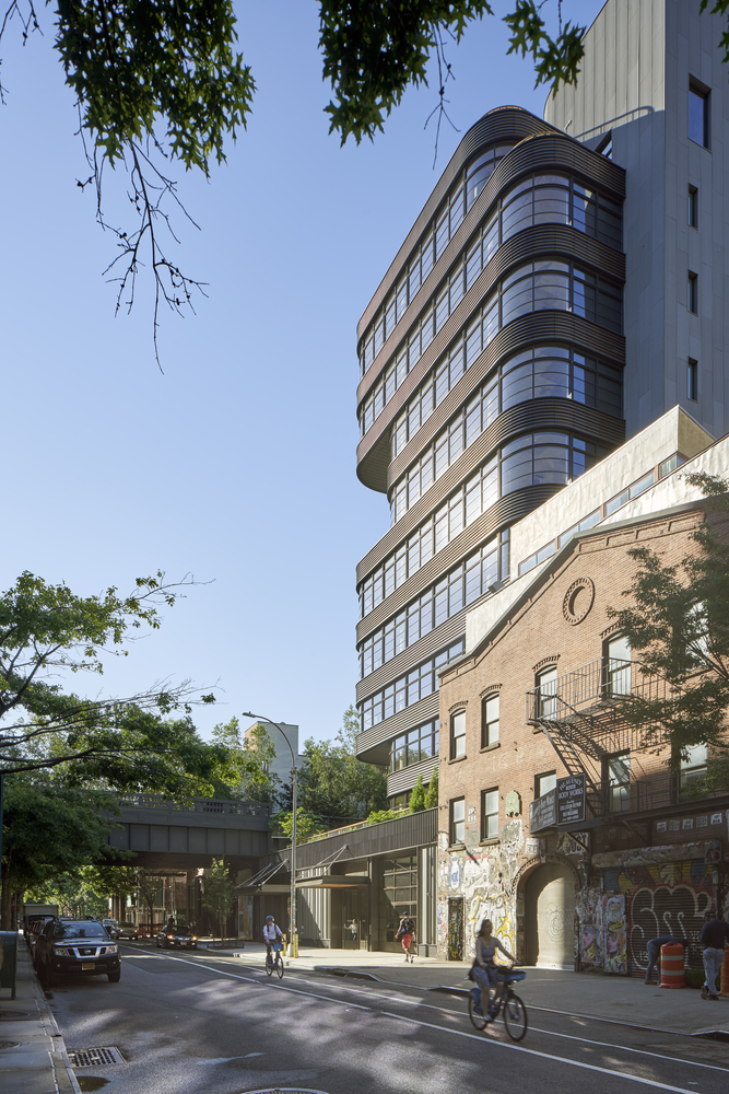 办公室丨MIKHOV N.,TRIGUBCHAK A.-13