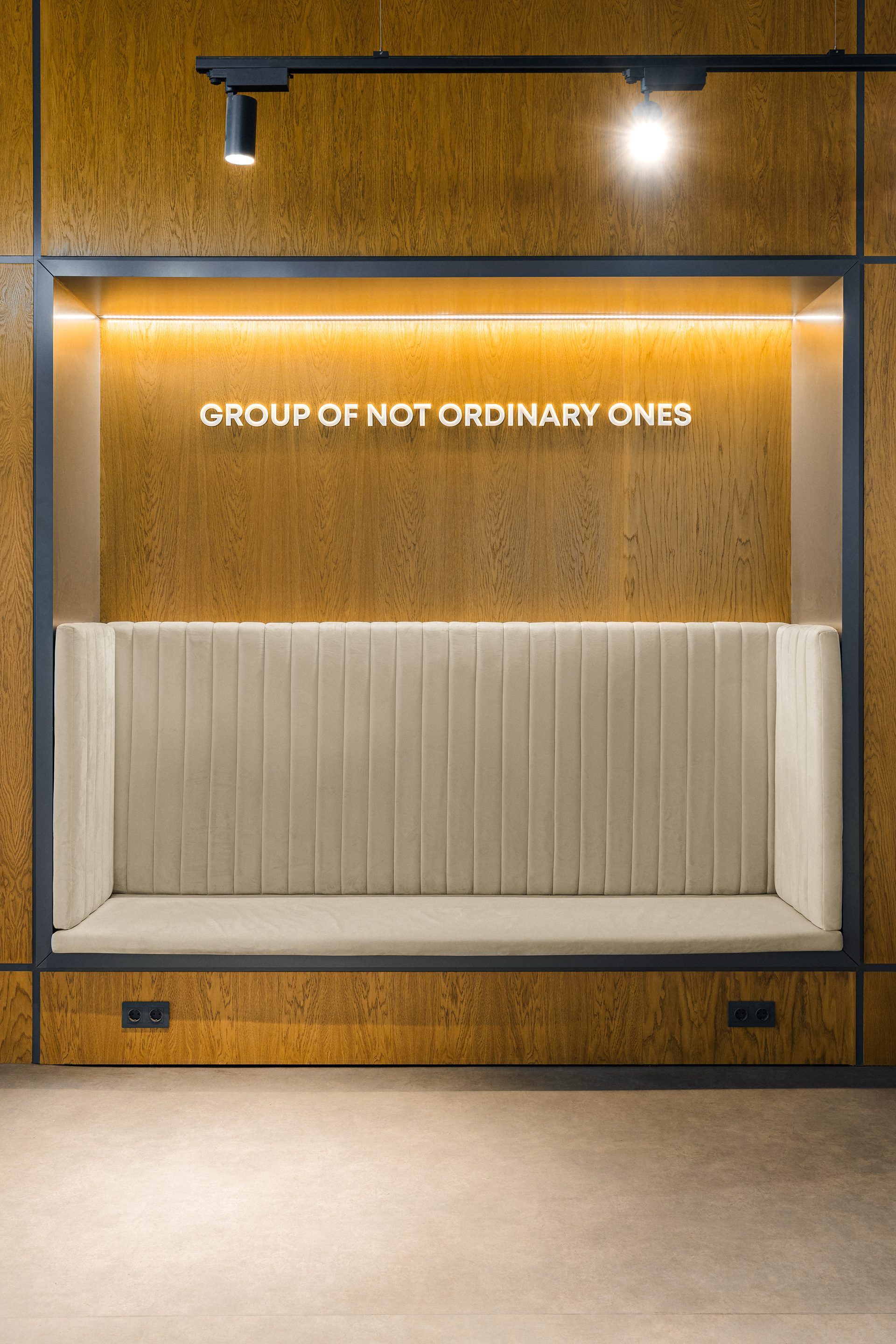 信息技术办公空间丨亚美尼亚丨Futuris Architects-10