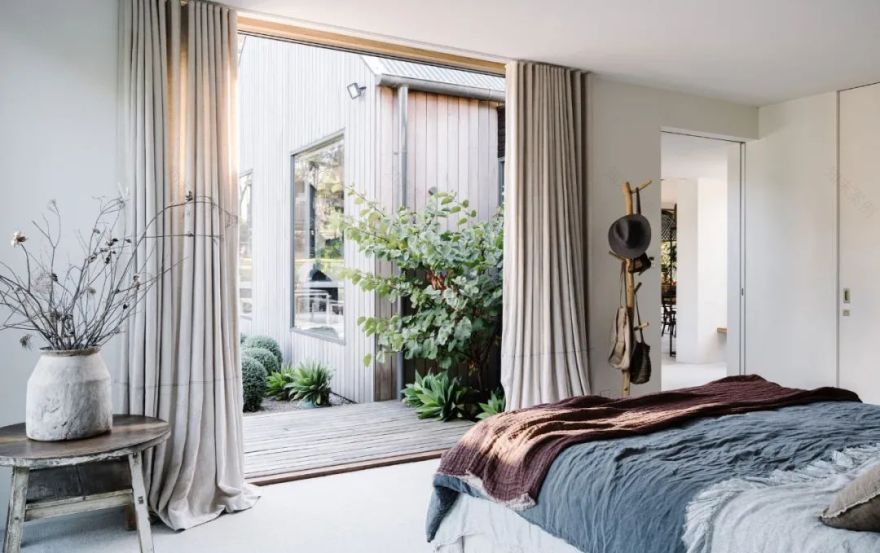 诗意宁静的谷仓式家庭住宅丨加拿大维多利亚丨Billy Innes-16