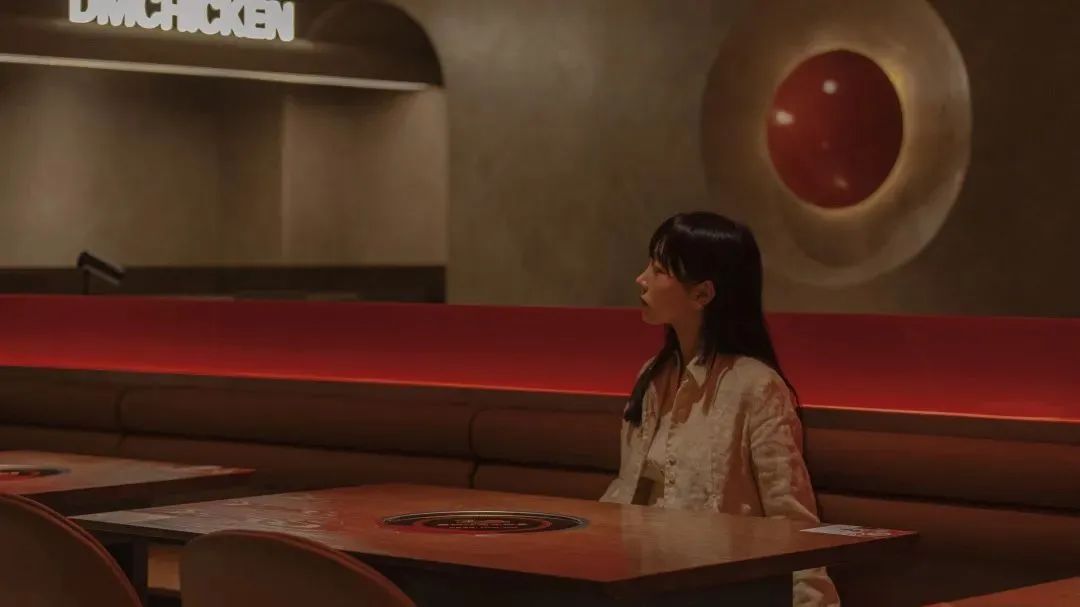 沈阳分米鸡餐厅 | 前卫设计与自然融合的美食空间-27