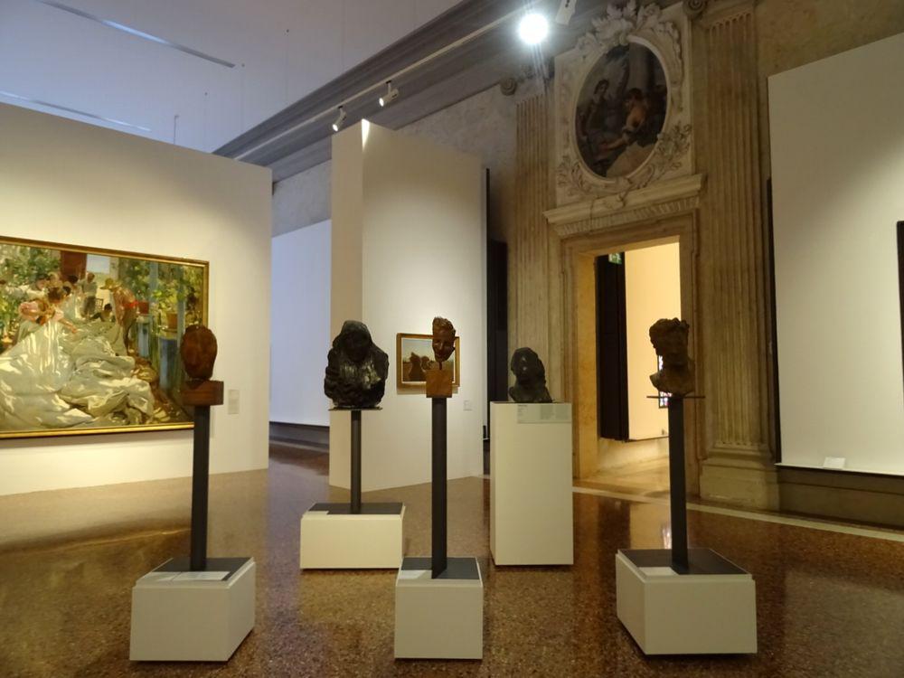 カ・ペーザロ | イタリア の建築【世界建築巡り】-64