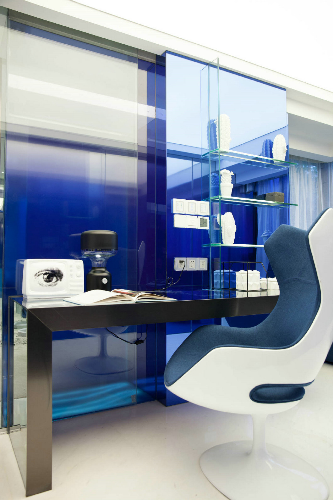 中德红谷英伦世邦F区1#楼04户型样板间-10