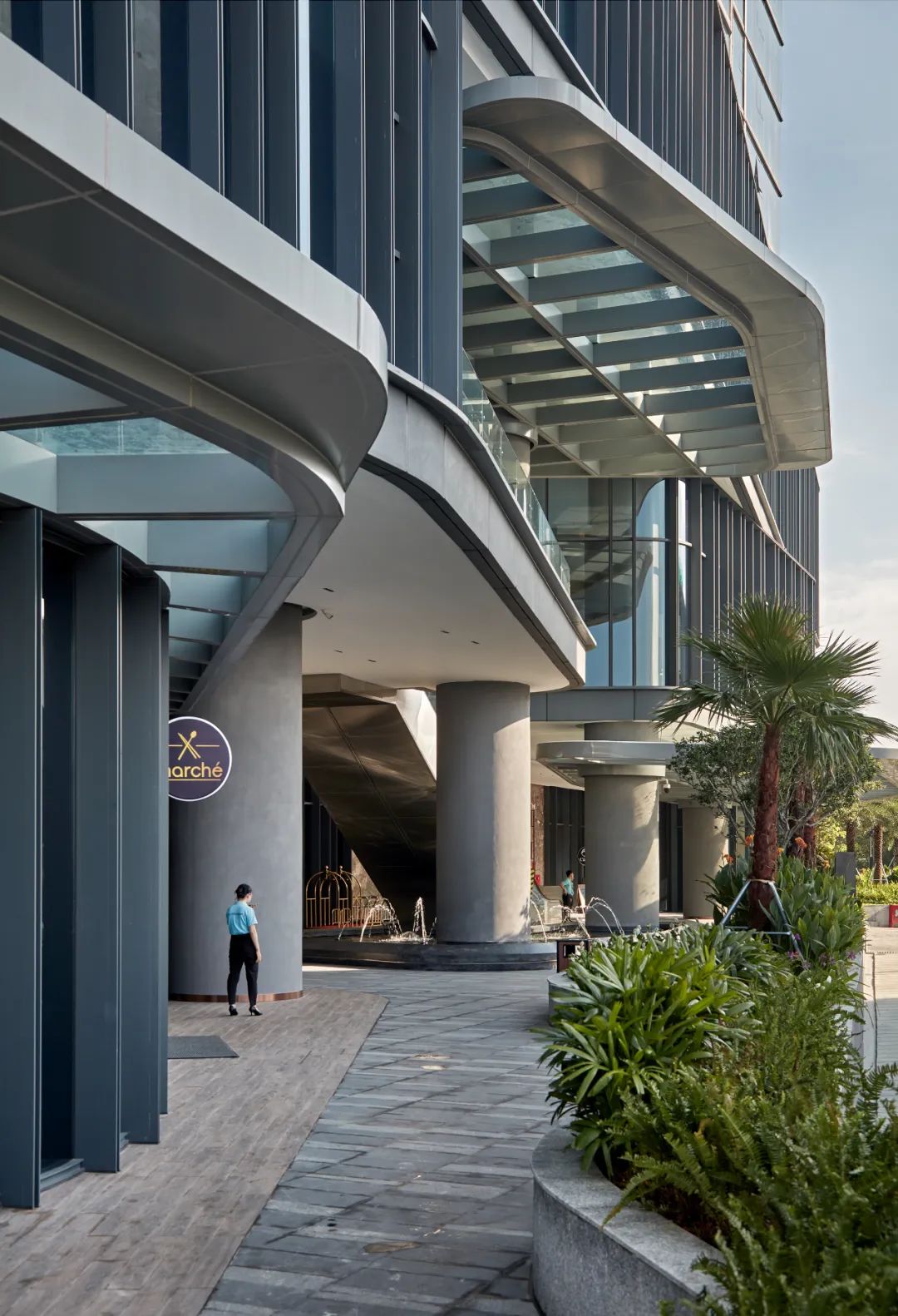 越南下龙湾的海滨胜地·Alacarte Condotel丨Aedas-17