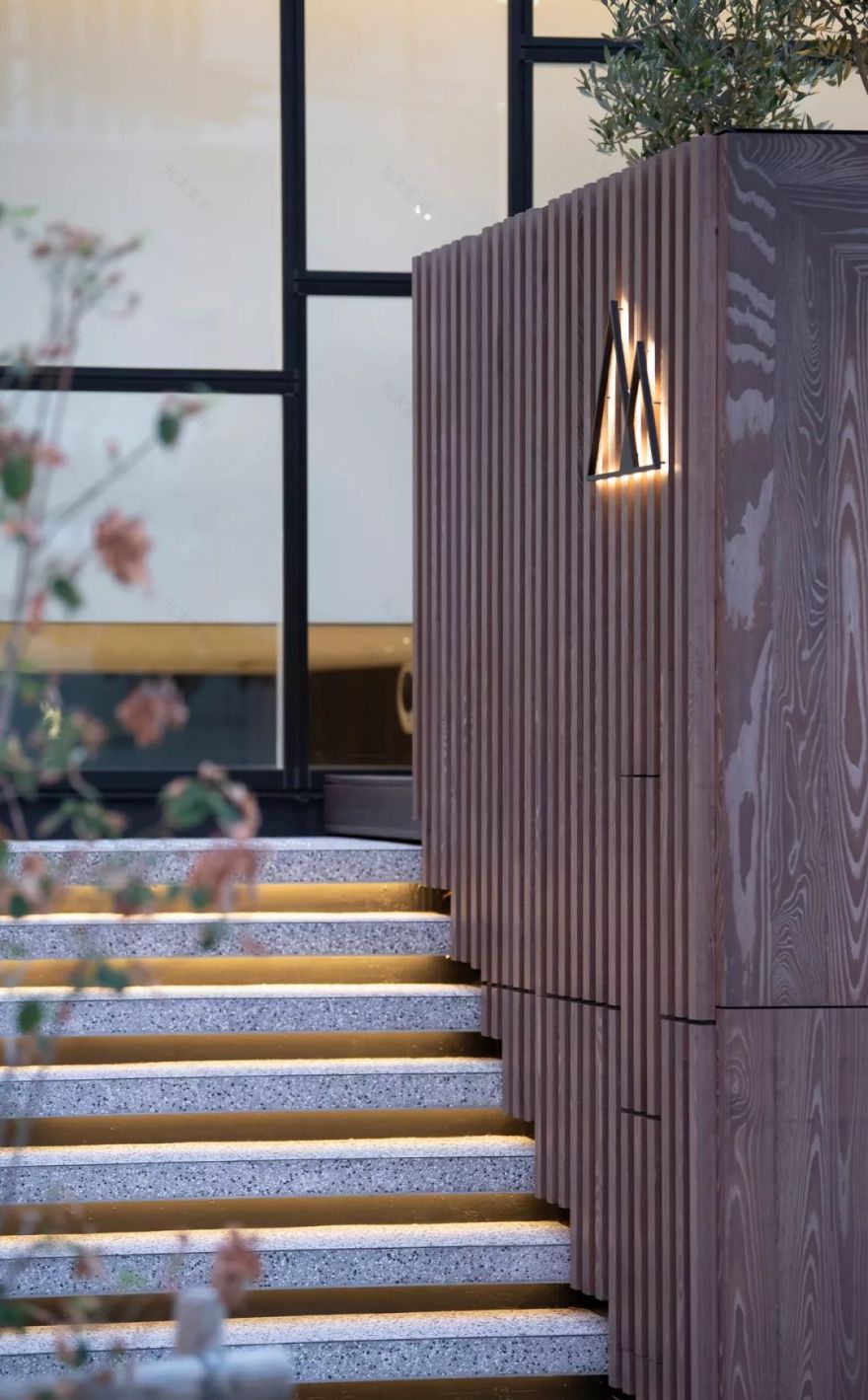 nendo 打造东京商业综合体,极简设计展现灵动趣味-33