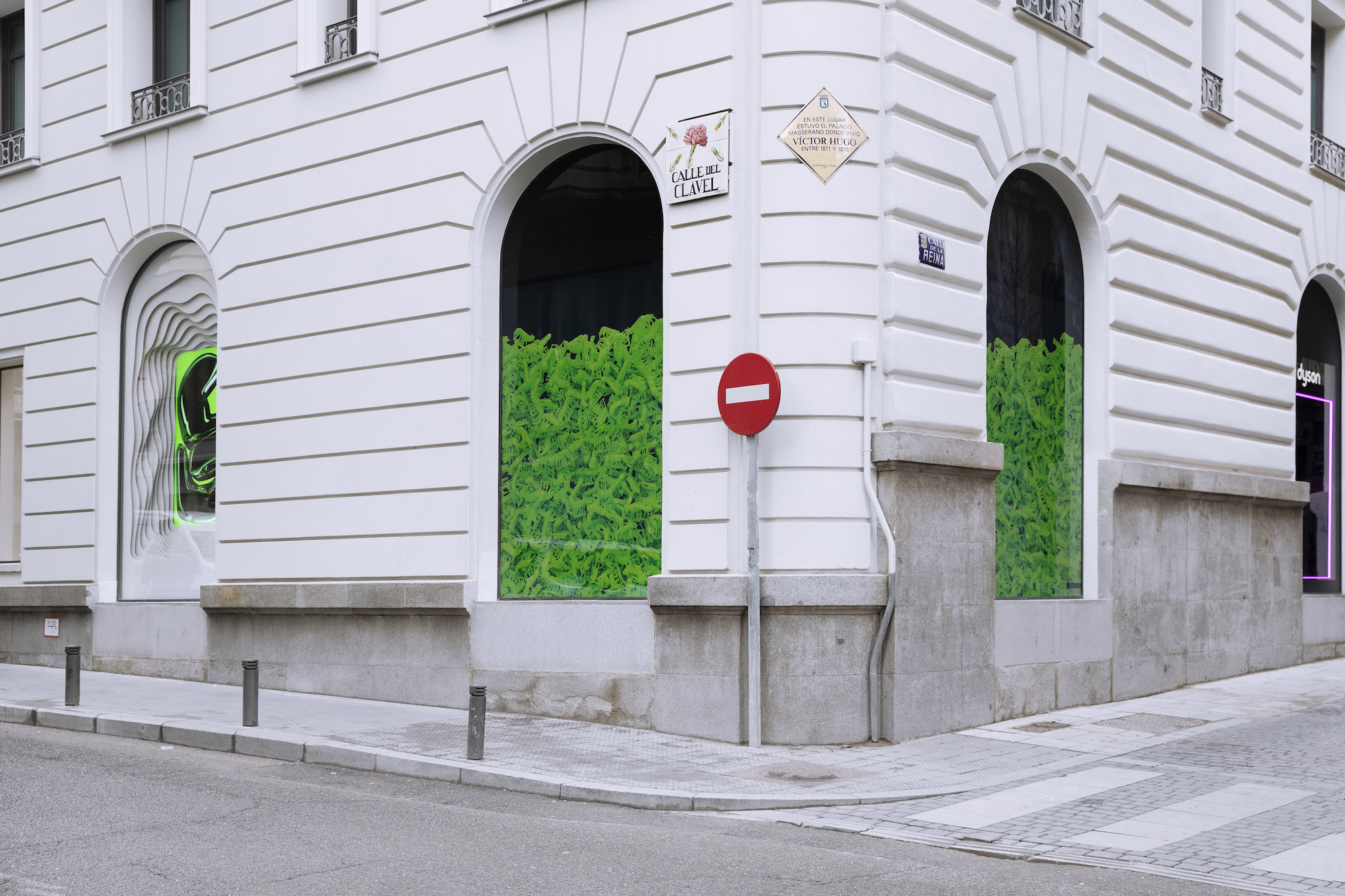 WOW 在线购物体验店丨西班牙马德里丨External Reference-84