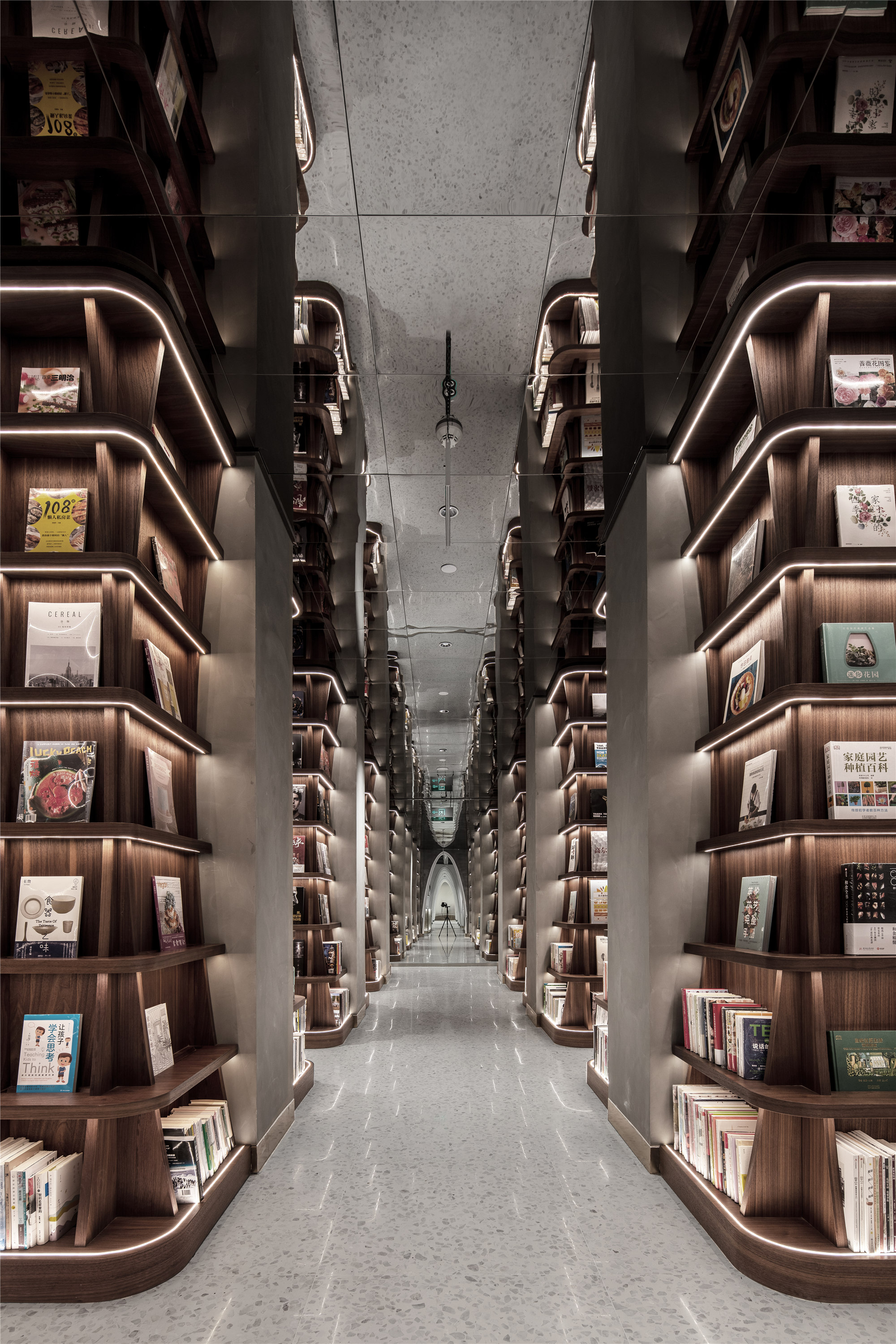华侨城钟书阁图书馆丨耕文设计-12
