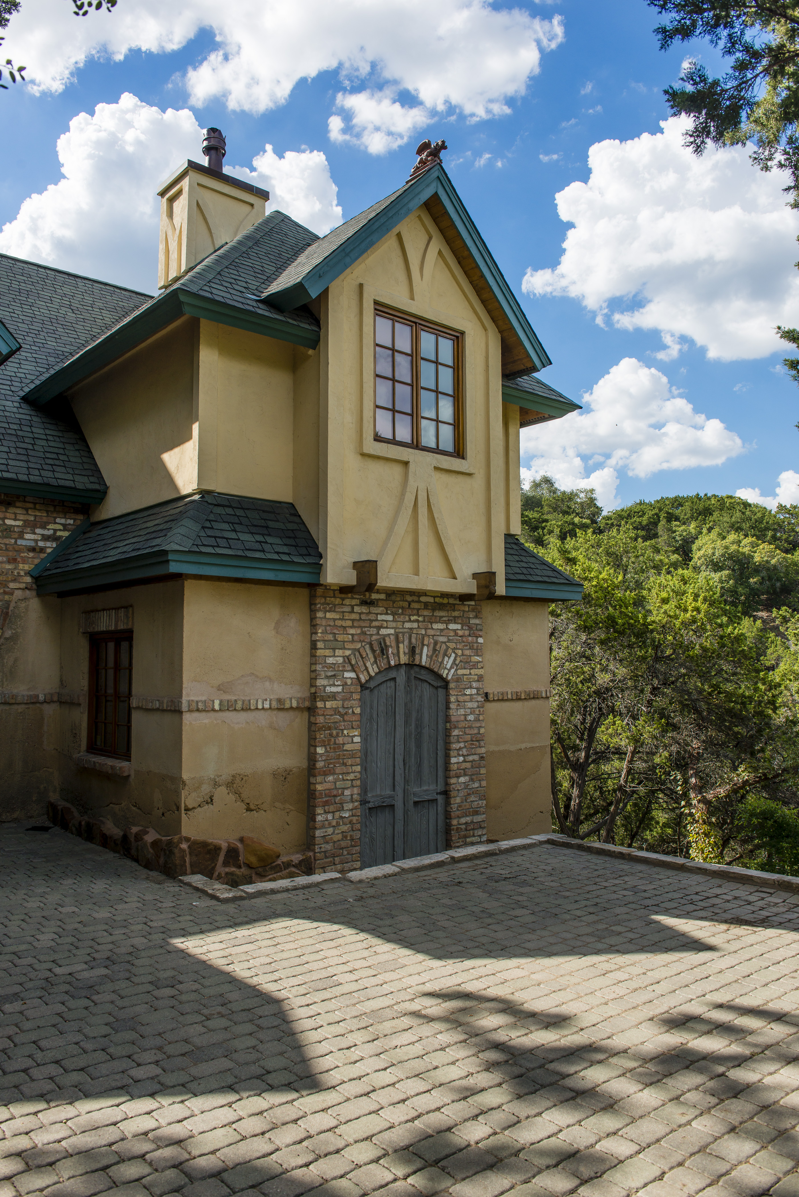 The High Road | Elliot Johnson, AIA-76