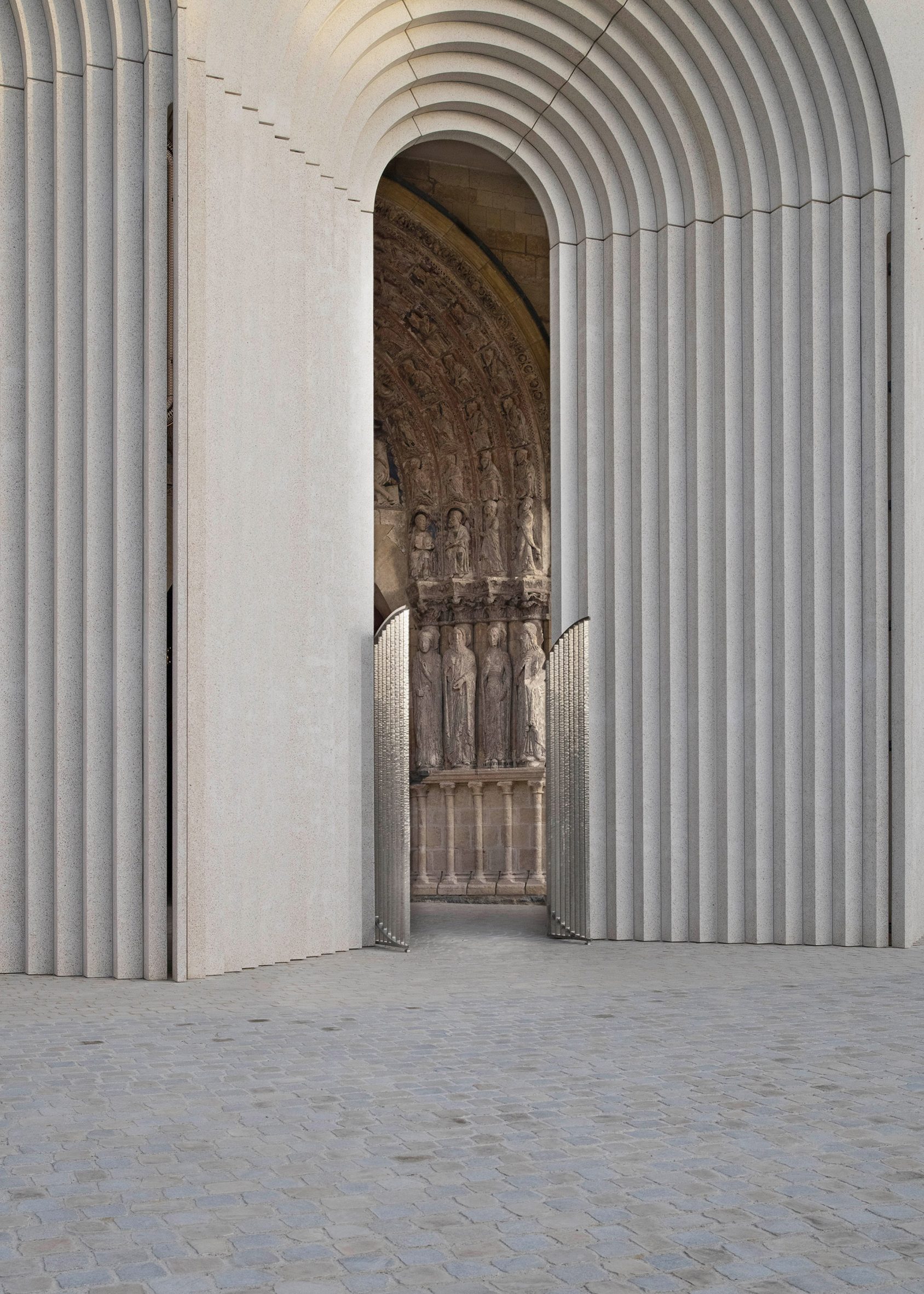 法国昂热大教堂拱形入口及画廊丨隈研吾建筑都市设计事务所-15