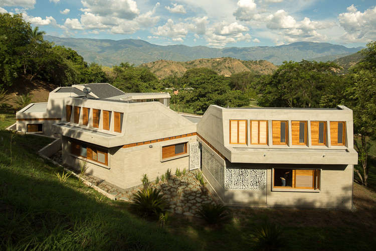 热带干旱森林中的生态住宅-21