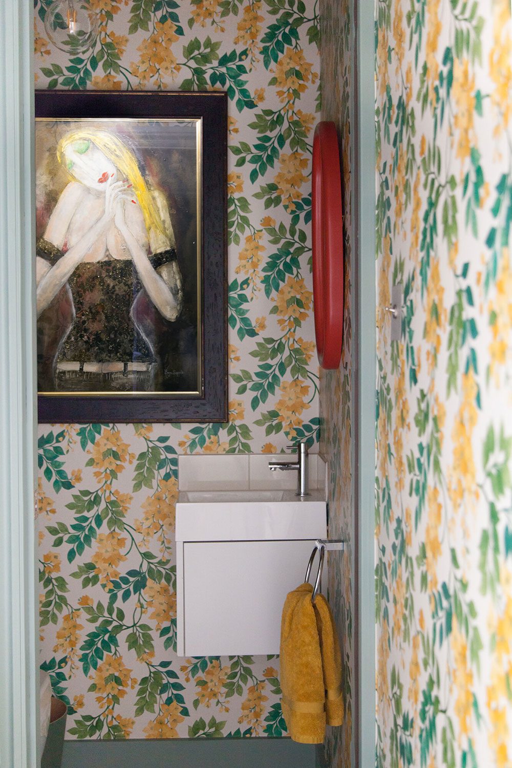 西伦敦蓝色红调活力家居设计-19