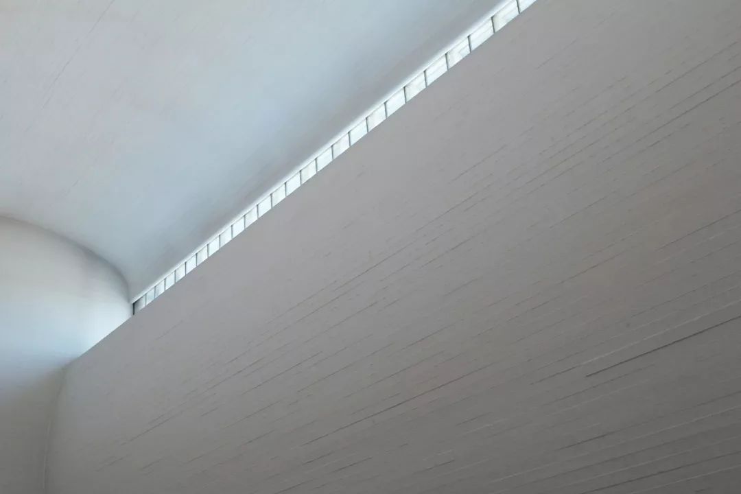 巴格斯韦德教堂 | 伍重的自然与精神空间-64