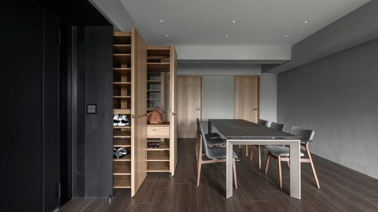 信义区 42 年旧屋翻新，极简设计与温暖家居的完美融合-24