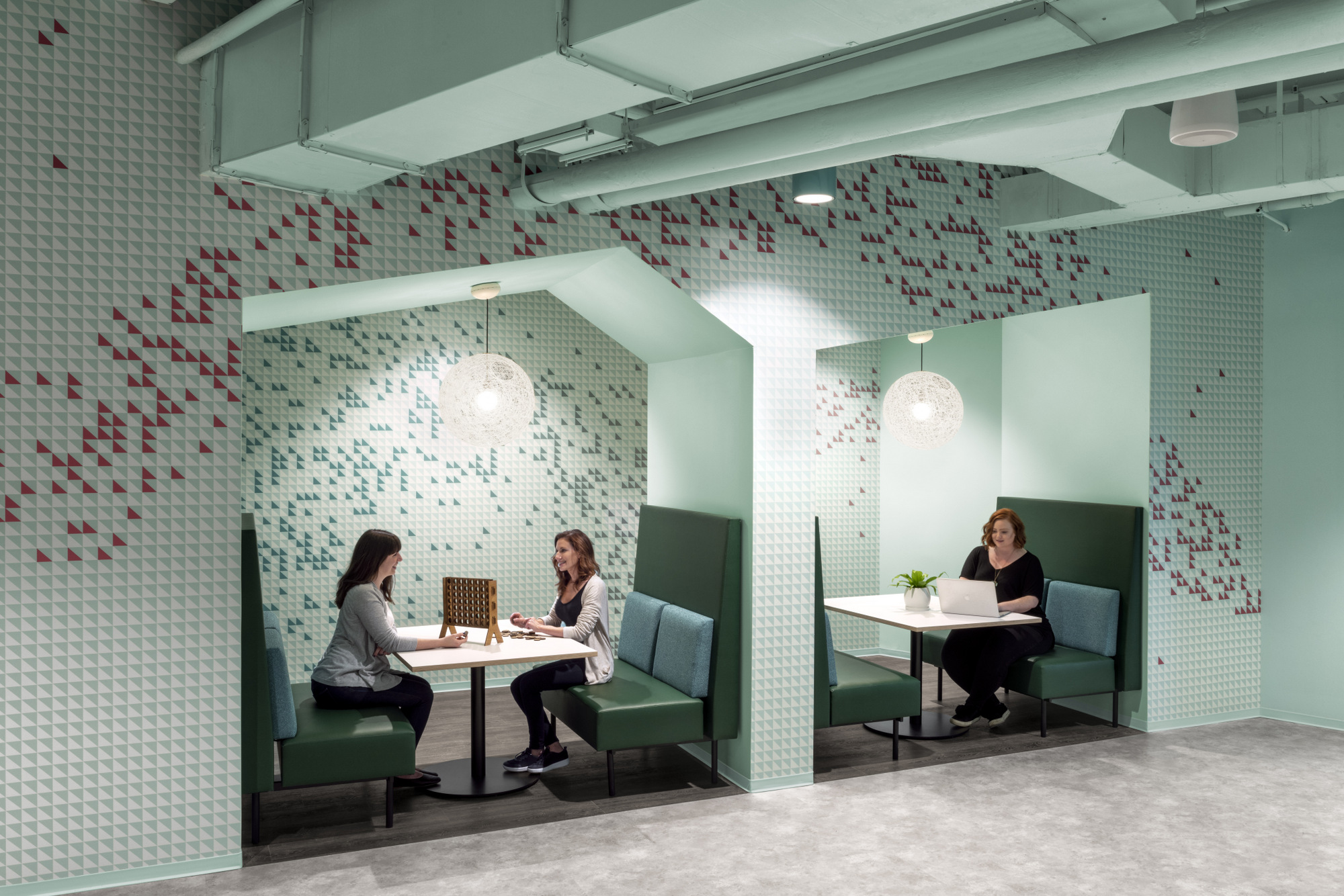 奥斯汀机密科技公司办公室设计-7