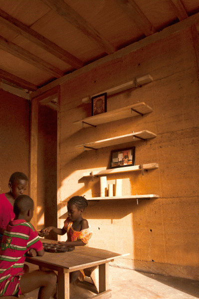 丨加纳丨M.A.M.O.T.H.-24