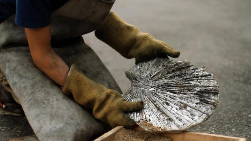 “Broken Nature”探讨人类对环境破坏的修复设计-20