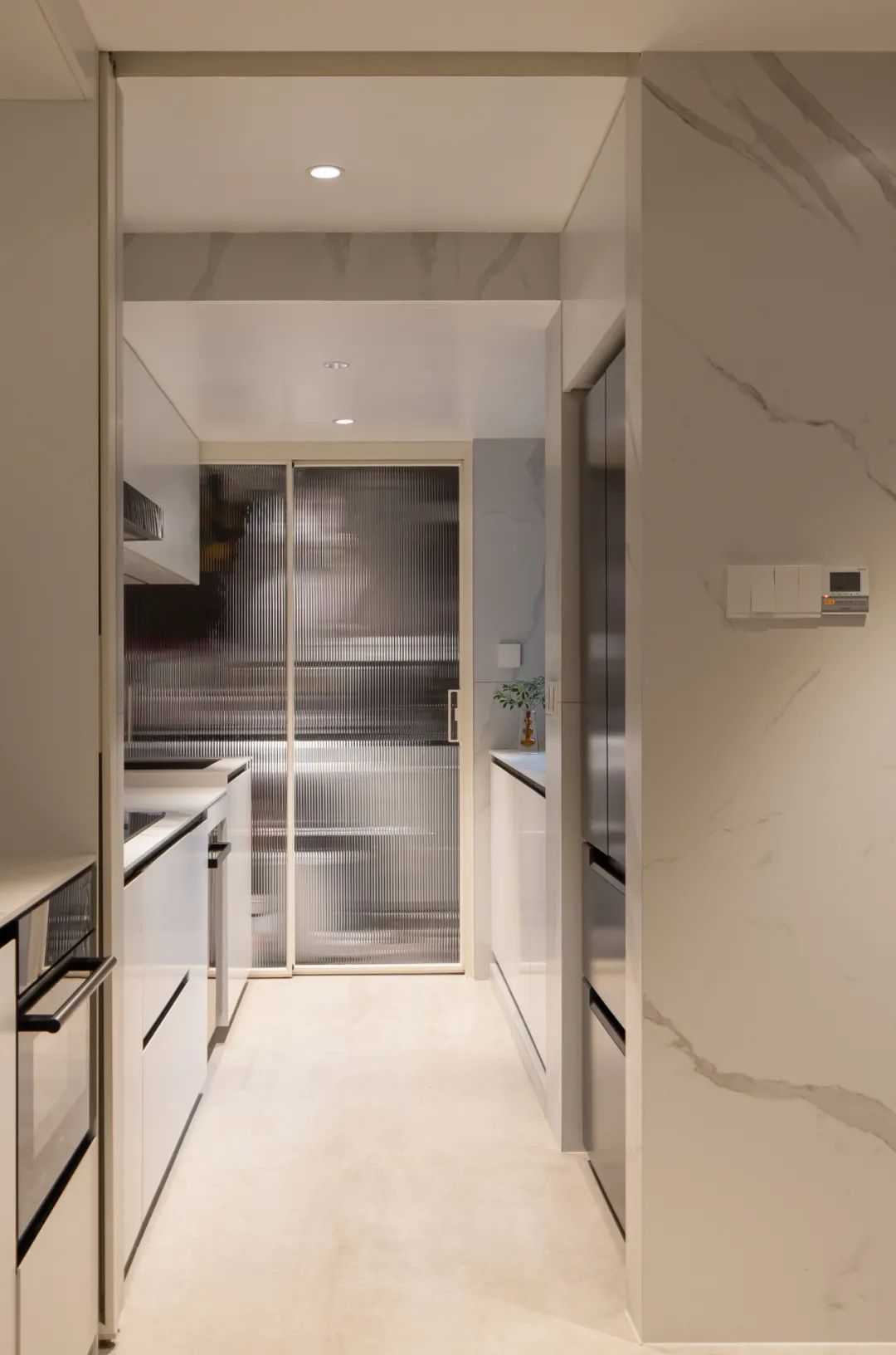 成都夫妇的极简之家丨中国成都丨吴晨,何雨晴-88