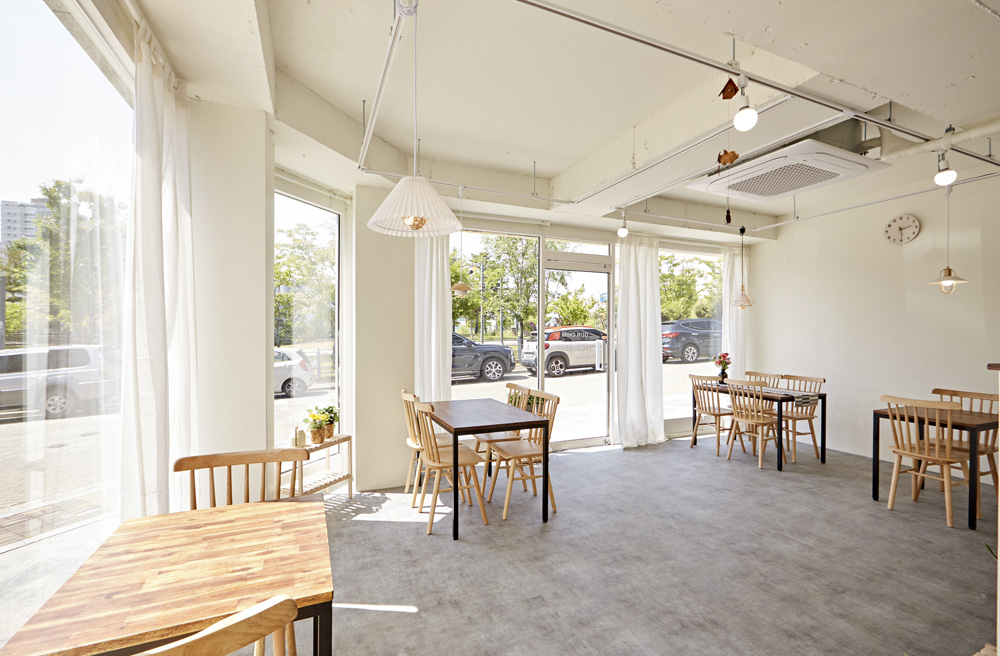 极简 17 坪韩式住宅设计，展现白色与木质调的优雅品味-8