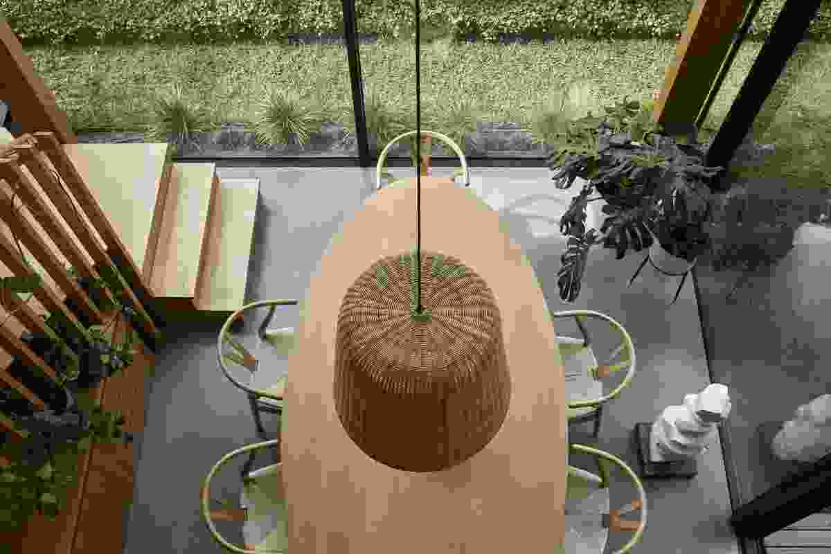 
    
    
      Timber-Lantern House by mcmahon and nerlich | ArchitectureAu

    
    
  -2