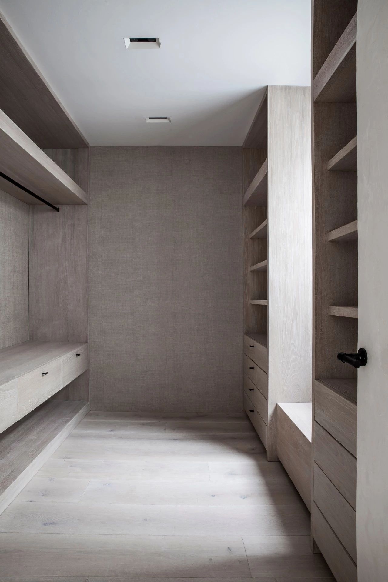 马德里极简住宅-33