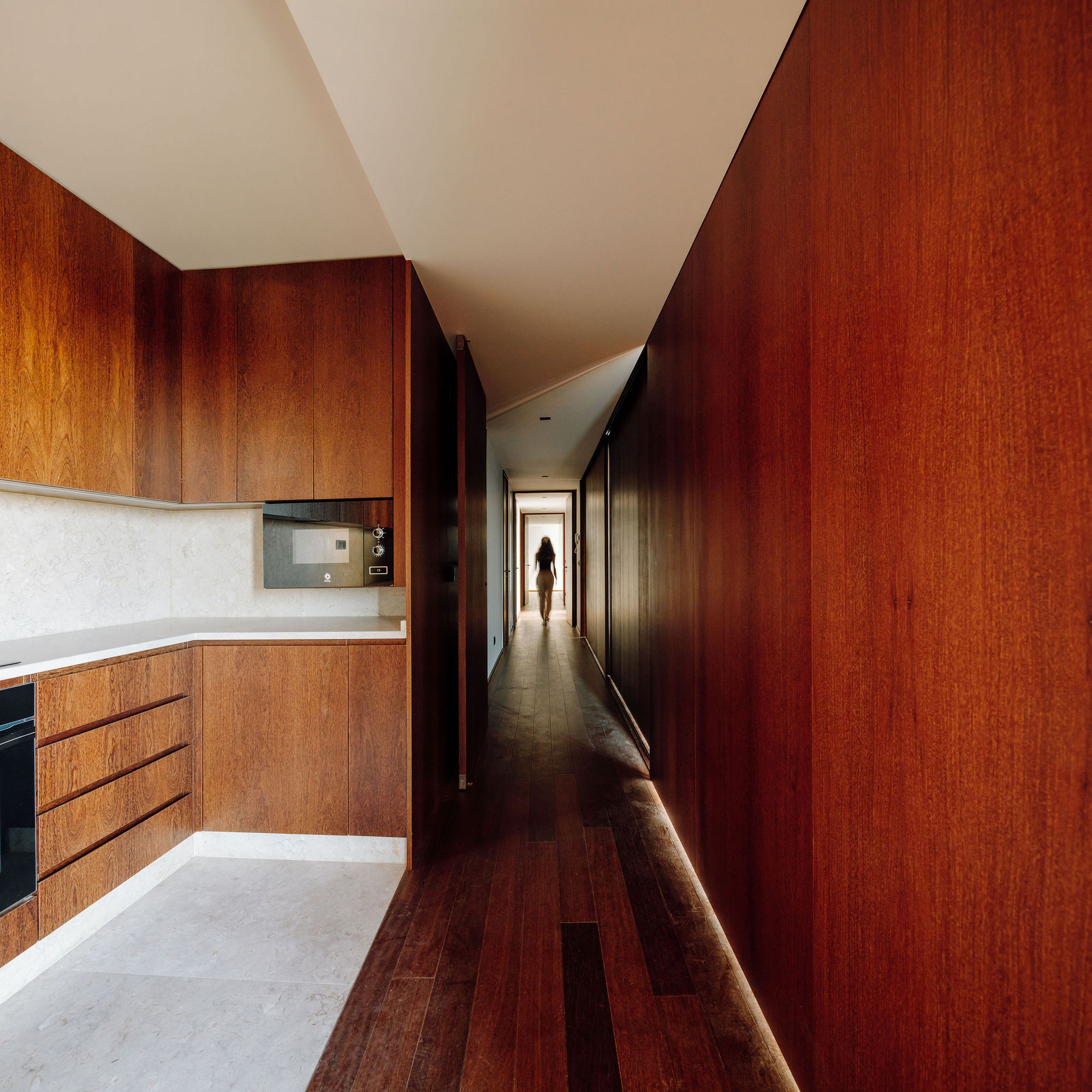 Residential Building by the Aqueduct / António Costa Lima Arquitectos-29