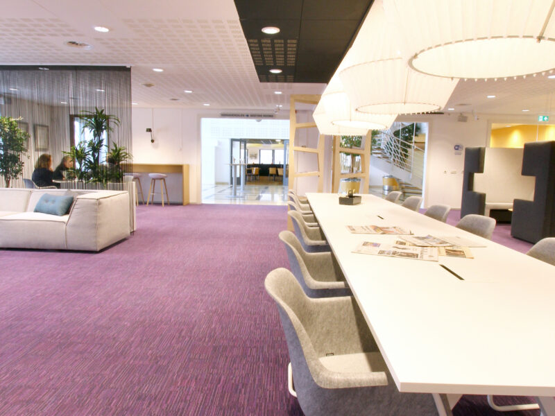 Nya Interieurontwerp | Project Delft – Van vergaderzalen naar open ontvangst-21