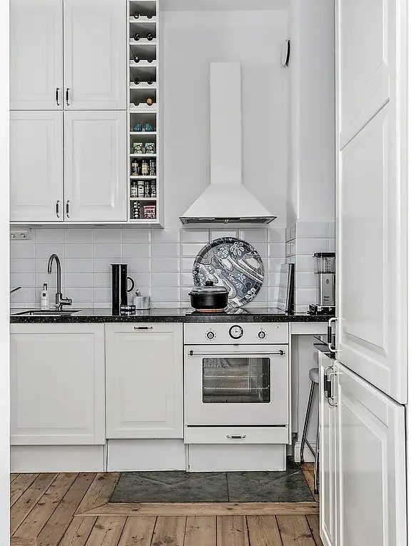 绿意盎然的瑞典公寓 | 植物打造清新室内空间-7