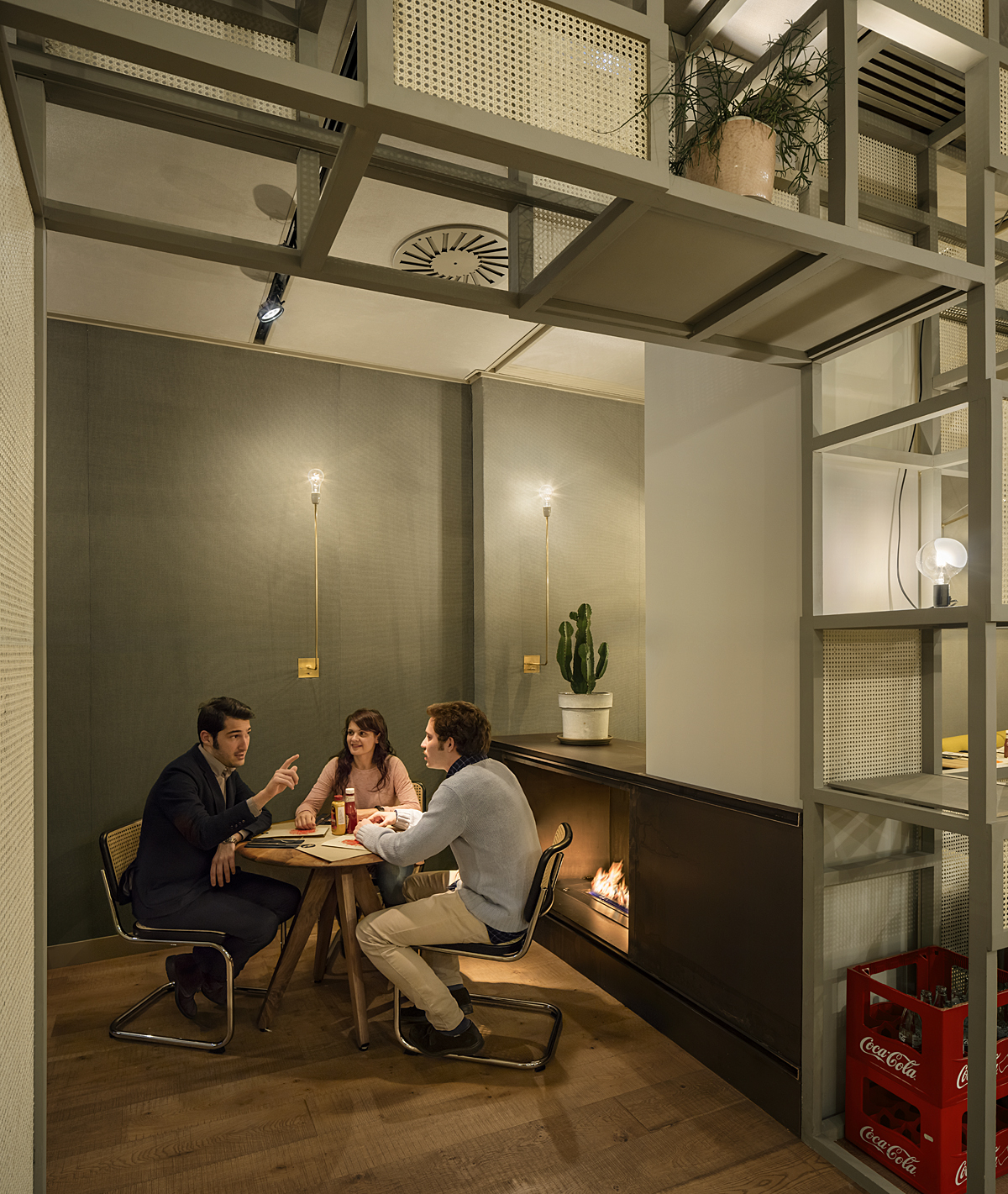 纽约汉堡马德里店,优雅复杂中的轻松享受-10